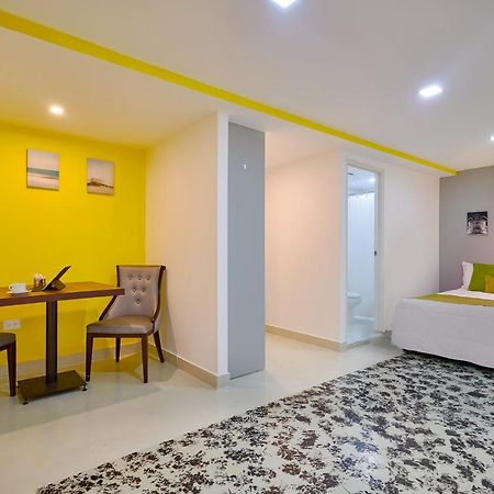 Malecon Premium Rooms & Hotel ซานโตโดมิงโก ภายนอก รูปภาพ