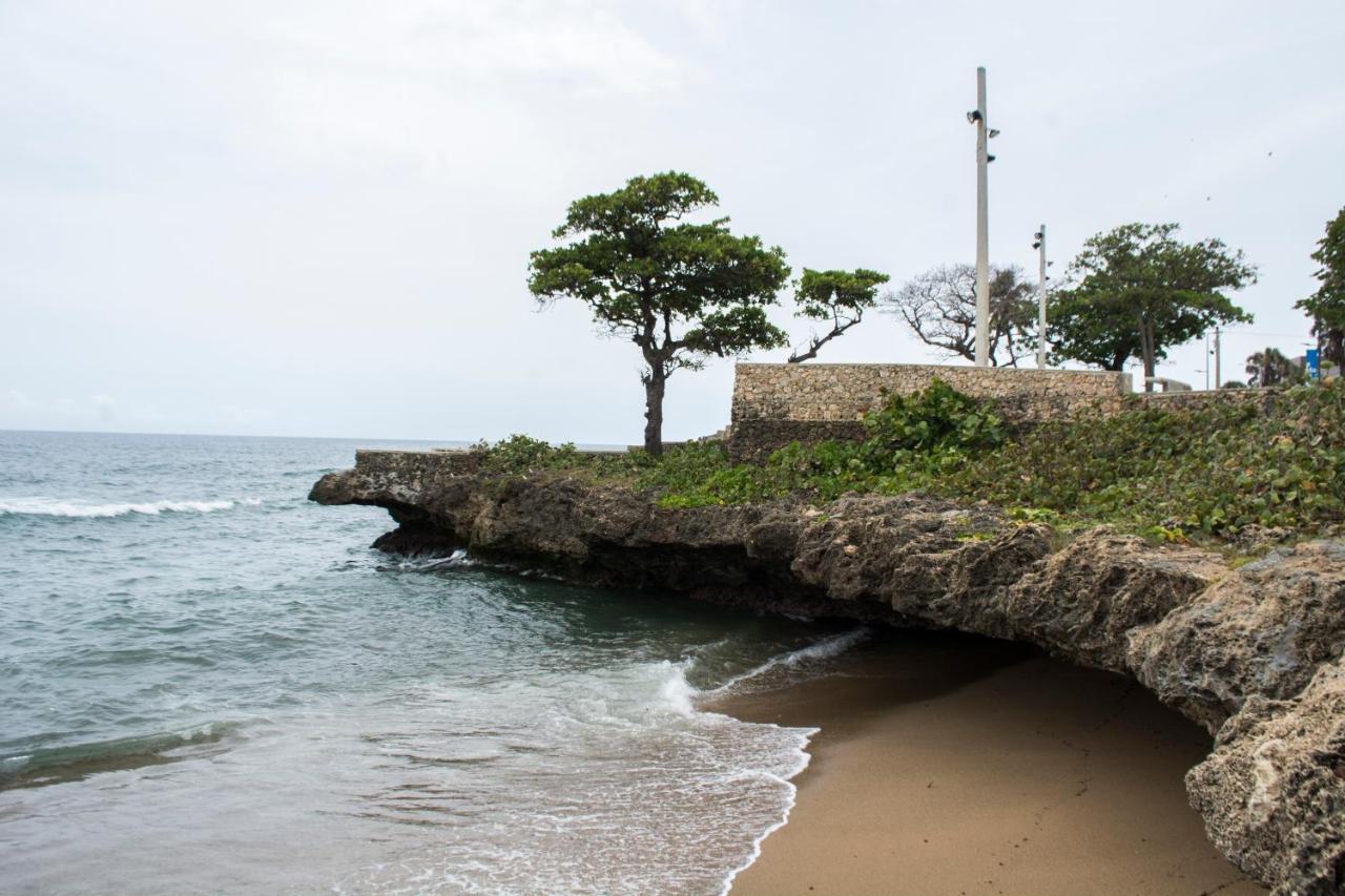 Malecon Premium Rooms & Hotel ซานโตโดมิงโก ภายนอก รูปภาพ